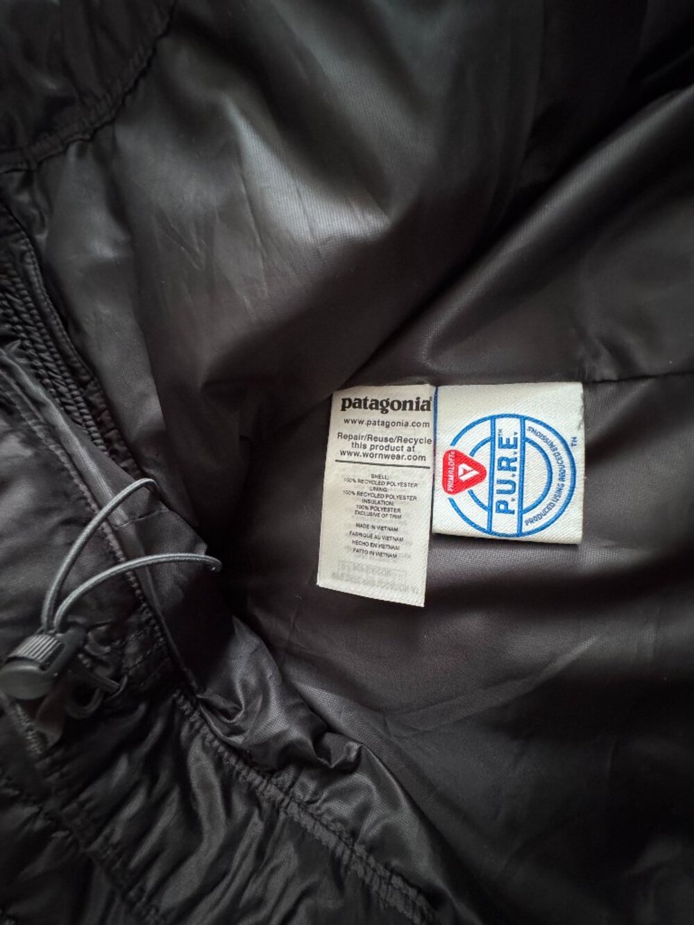 Patagonia Womans Nano Puff Vest in Black with Caymus Vineyards Logo - Picture 2 of 8
